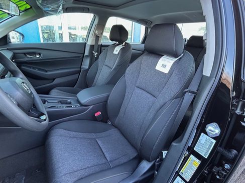 New 2025 Honda Accord SE image 15