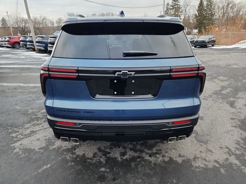 New 2026 Chevrolet Traverse LT w/ Midnight/Sport Edition image 7