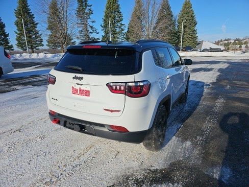 Used 2024 Jeep Compass Trailhawk w/ Trailer Tow Group image 6