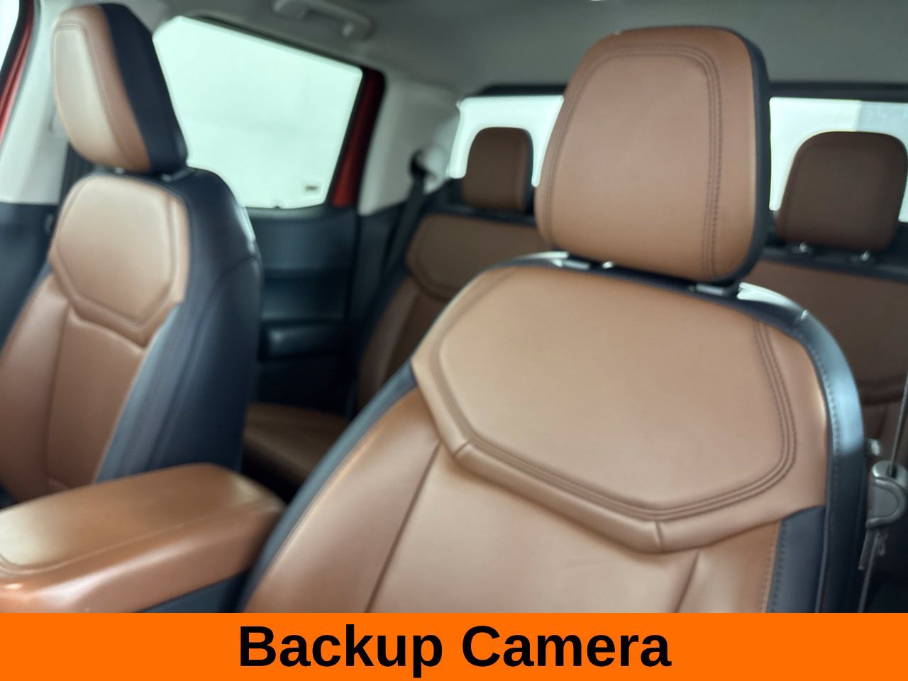 Used 2024 Ford Maverick Lariat w/ FX4 Off-Road Package AWD/4WD image 11