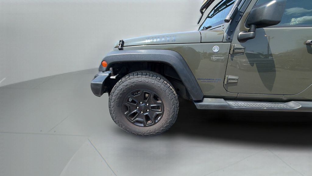 Used 2015 Jeep Wrangler Unlimited Sport AWD/4WD image 31