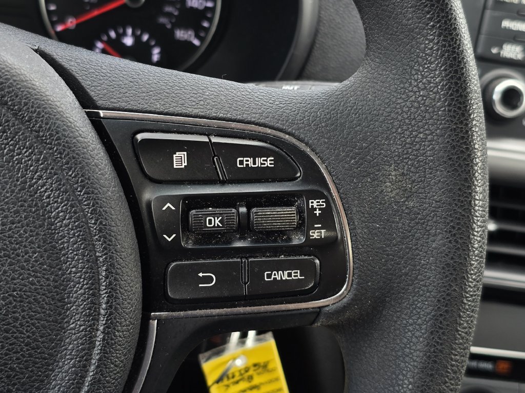 Used 2017 Kia Optima LX FWD image 24