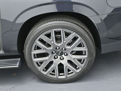 Used 2025 GMC Yukon XL Denali Ultimate w/ LPO, Floor Liner Package image 42