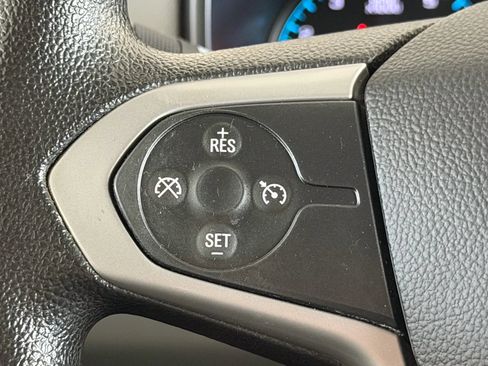 Used 2017 Chevrolet Colorado W/T AWD/4WD image 31