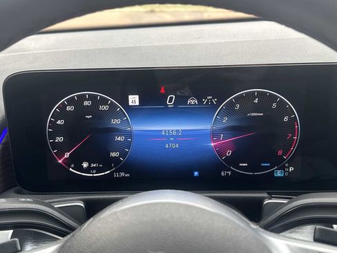 Certified 2026 Mercedes-Benz GLB 250 4MATIC image 25