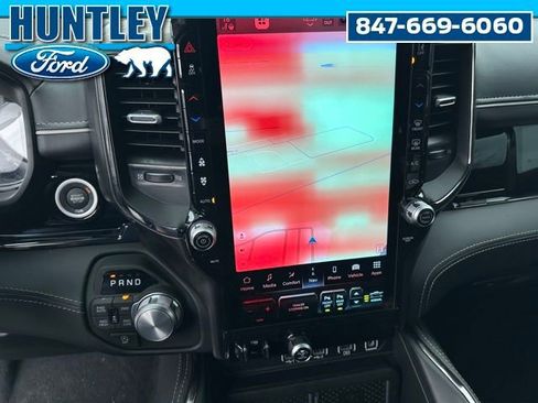 Used 2025 RAM 1500 Limited AWD/4WD image 19