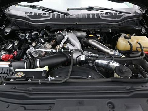 Used 2020 Ford F250 Lariat w/ Lariat Ultimate Package image 18