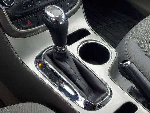 Used 2016 Chevrolet Malibu LS image 16