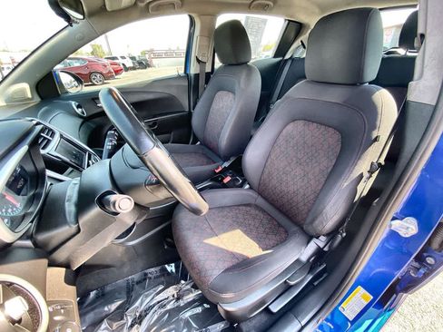 Used 2020 Chevrolet Sonic LT FWD image 11