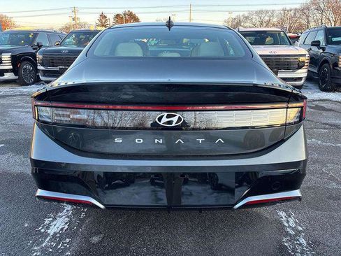 New 2026 Hyundai Sonata SEL image 3