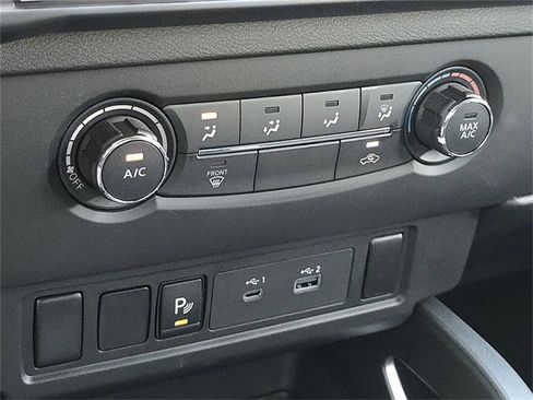 New 2026 Nissan Frontier SV w/ Tow Package image 16