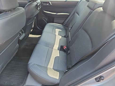 Used 2015 Subaru Legacy 2.5i Limited AWD/4WD image 24