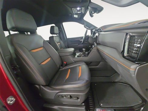 Certified 2024 GMC Sierra 1500 AT4 w/ Technology Package image 15