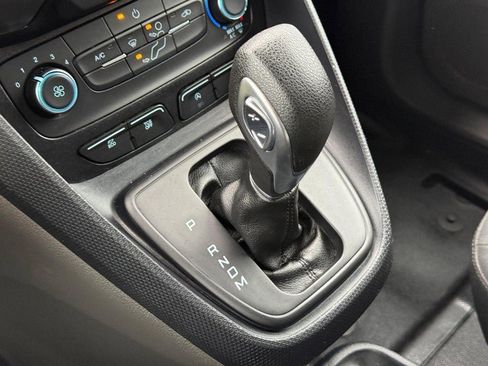 Used 2023 Ford Transit Connect XL image 20