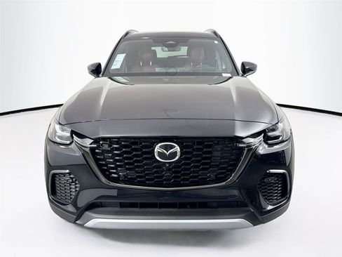 Certified 2025 MAZDA CX-70 Plug-In Hybrid w/ Premium Plus image 9