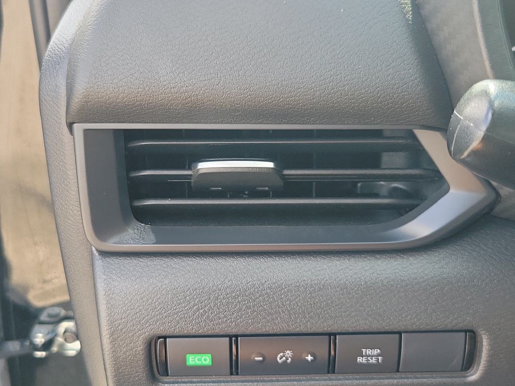 Used 2025 Nissan Sentra S FWD image 30