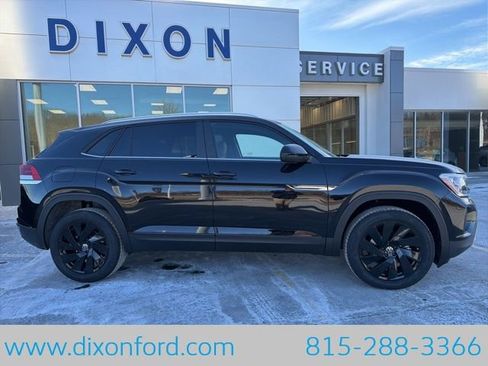New 2026 Volkswagen Atlas Cross Sport SE AWD/4WD image 8