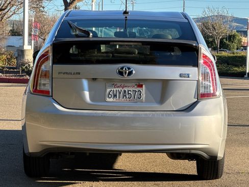 Used 2012 Toyota Prius Three image 5