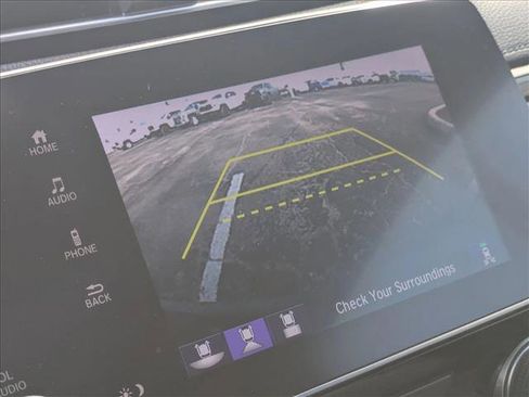 Used 2018 Honda CR-V EX image 11