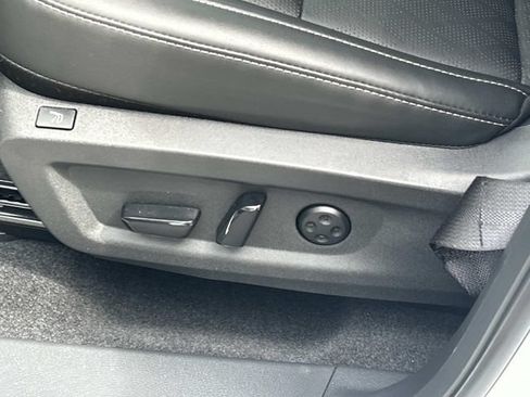 Used 2025 Nissan Murano Platinum w/ Cargo Package AWD/4WD image 17