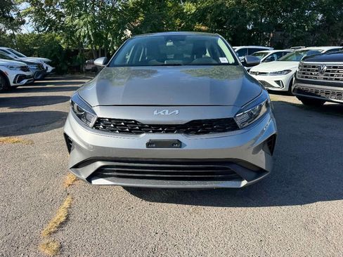 Used 2024 Kia Forte LXS image 2