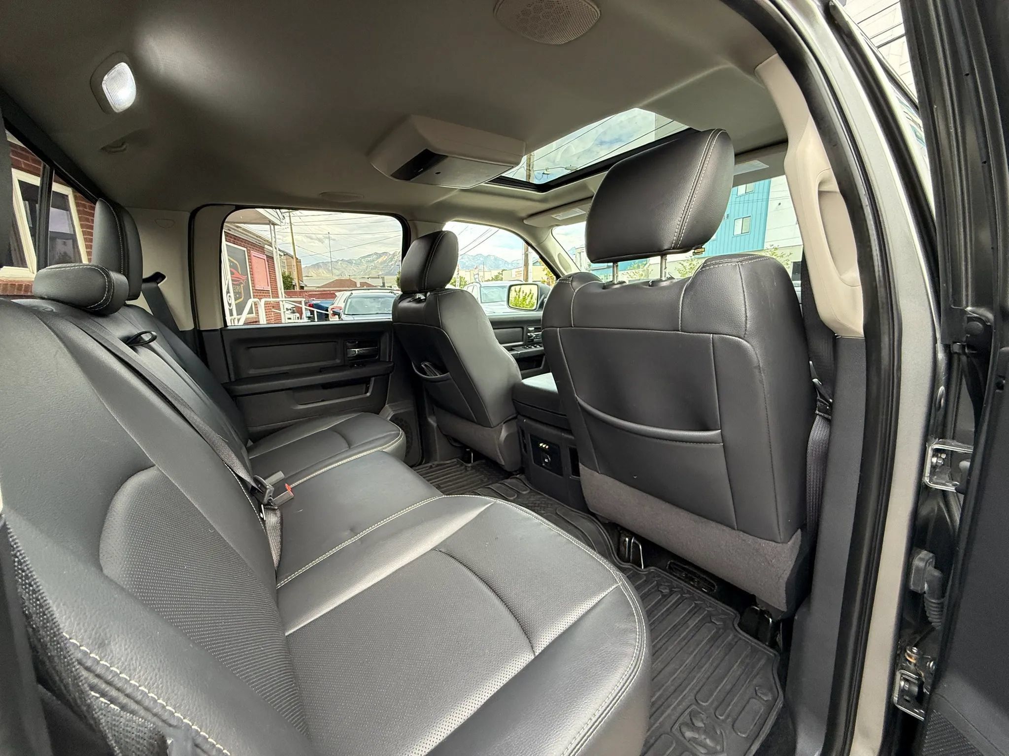 Used 2011 RAM 1500 Sport w/ Sport Premium Group AWD/4WD image 14
