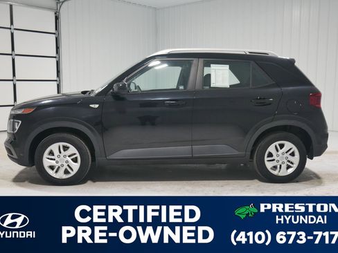 Used 2020 Hyundai Venue SEL image 8