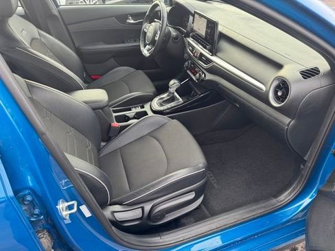 Used 2023 Kia Forte GT-Line w/ GT-Line Technology Package image 14