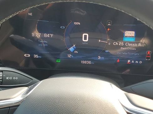 Certified 2024 Chevrolet Blazer EV LT AWD/4WD image 21