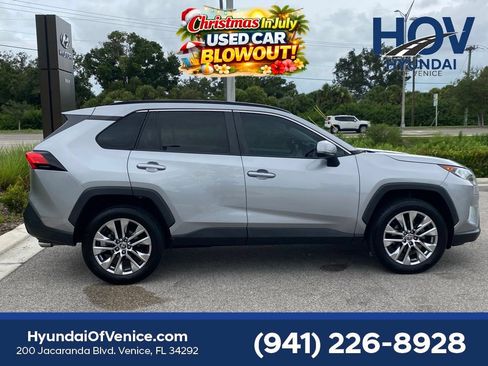 Used 2021 Toyota RAV4 XLE Premium FWD image 42