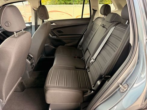 Used 2024 Volkswagen Tiguan S image 18