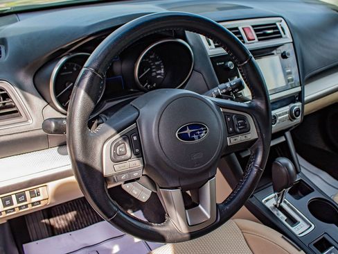 Used 2016 Subaru Outback 2.5i Premium image 23