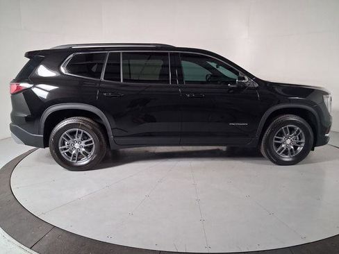 New 2026 GMC Acadia Elevation FWD image 3