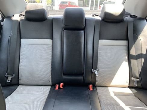 Used 2012 Toyota Camry SE FWD image 27
