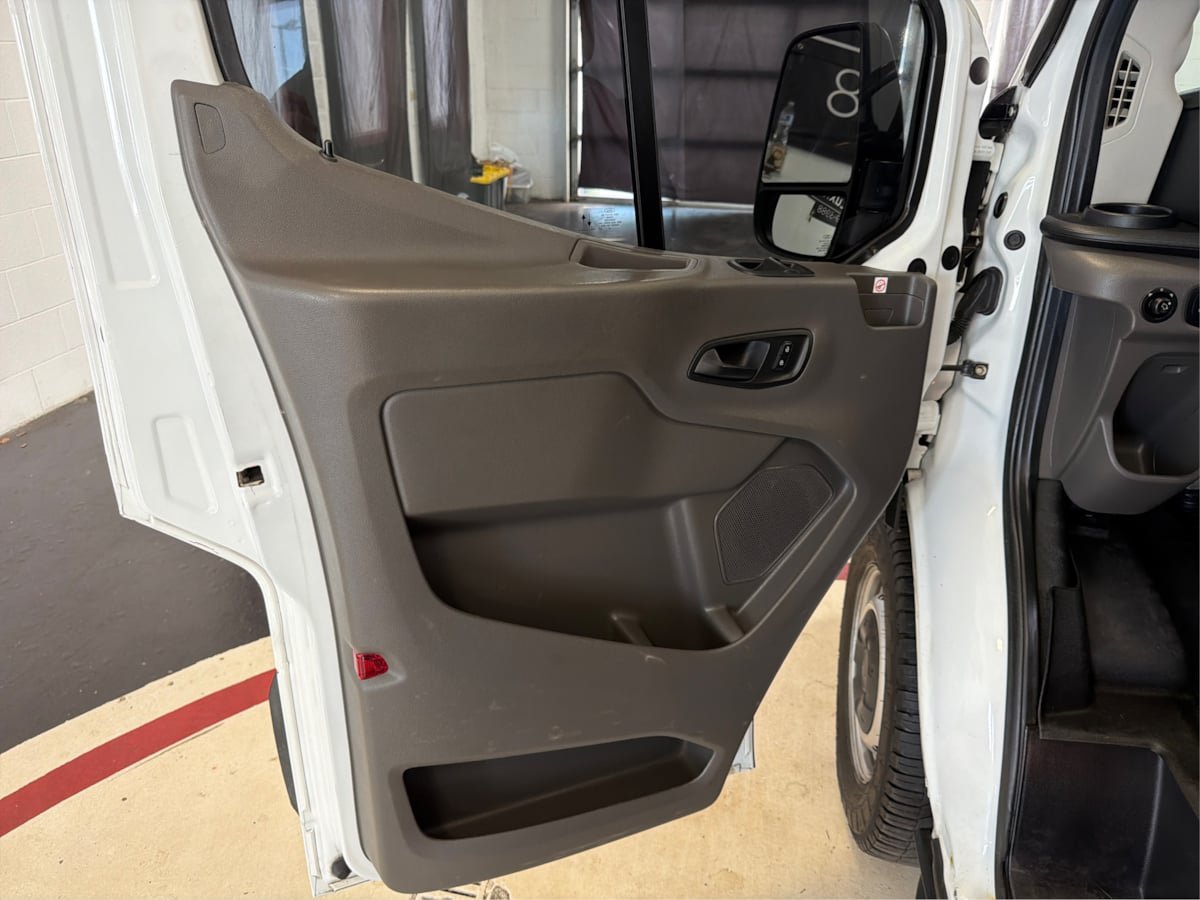 Used 2020 Ford Transit 250 148 High Roof RWD image 19