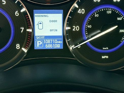 Used 2019 INFINITI QX80 Luxe w/ 22" Wheel Package image 13