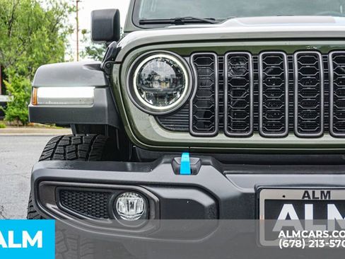 Used 2024 Jeep Wrangler Unlimited Rubicon 4xe AWD/4WD image 12