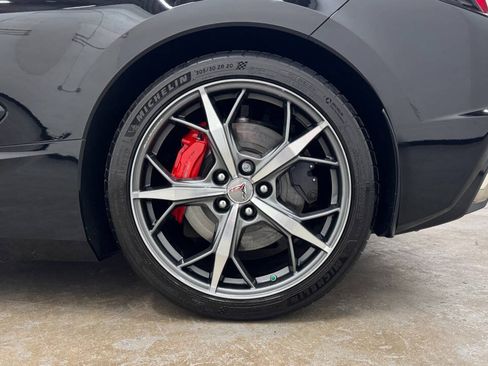 Used 2020 Chevrolet Corvette Stingray Coupe w/ Z51 Performance Package RWD image 31