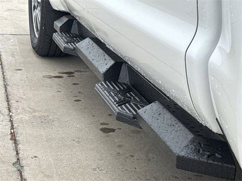 Used 2019 Toyota Tundra 1794 Edition image 10