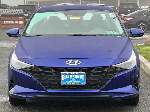 Used 2022 Hyundai Elantra Blue image 6