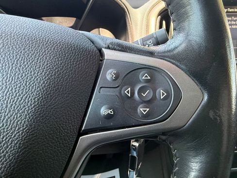 Used 2022 Chevrolet Colorado Z71 AWD/4WD image 26