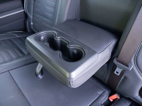 Used 2023 GMC Sierra 1500 AT4X image 28