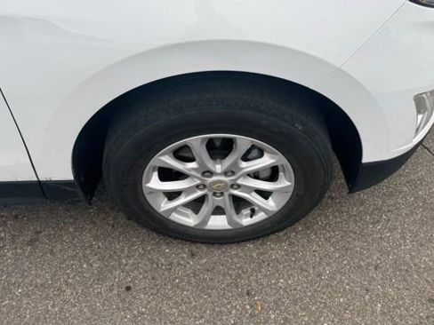 Used 2021 Chevrolet Equinox LT image 5