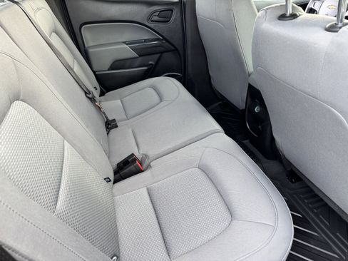 Used 2021 Chevrolet Colorado W/T w/ Custom Special Edition image 21