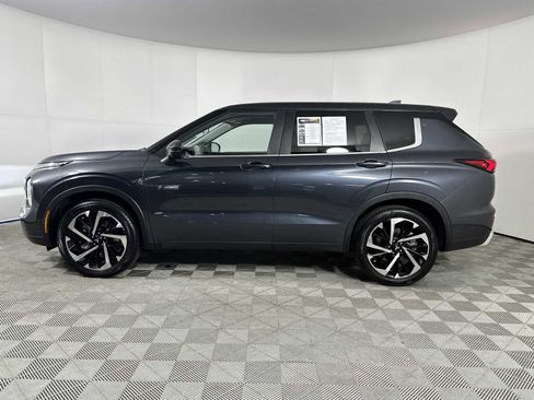 Used 2024 Mitsubishi Outlander SE image 5