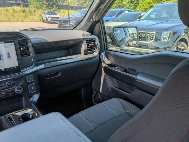 Used 2025 Ford F150 STX AWD/4WD image 16