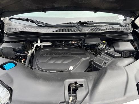 Used 2021 Honda Pilot Elite image 25