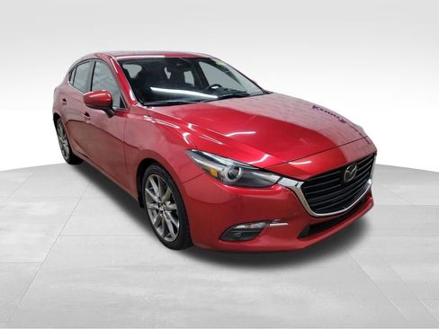 Used 2018 MAZDA MAZDA3 Grand Touring w/ Premium Equipment Package image 2