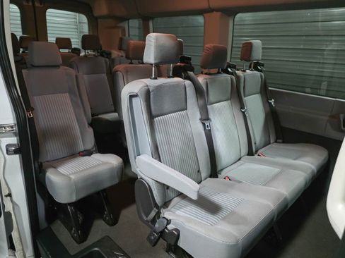 Used 2019 Ford Transit 350 XLT RWD image 11