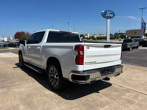 Used 2020 Chevrolet Silverado 1500 LT w/ Texas Edition AWD/4WD image 6